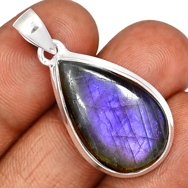 Purple Labradorite Pendant